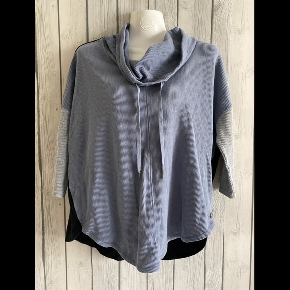 Calvin Klein performance knit top - Picture 1 of 5